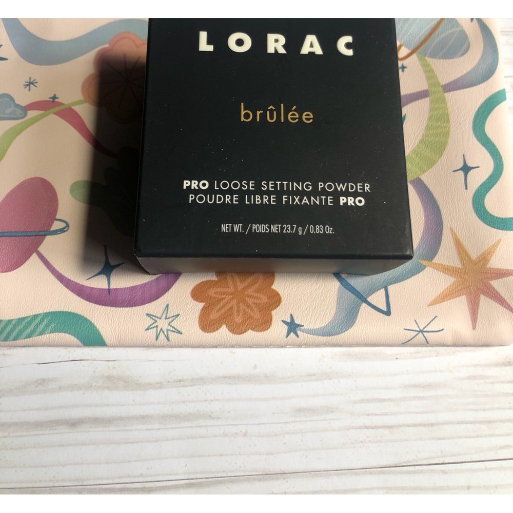 BNIB Lorac setting powder and bag